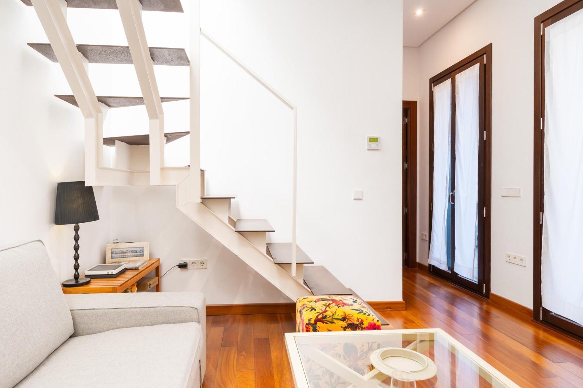 Apartament Attic With Terrace- 1Bd 1Bth- Corral Del Rey Sewilla Zewnętrze zdjęcie